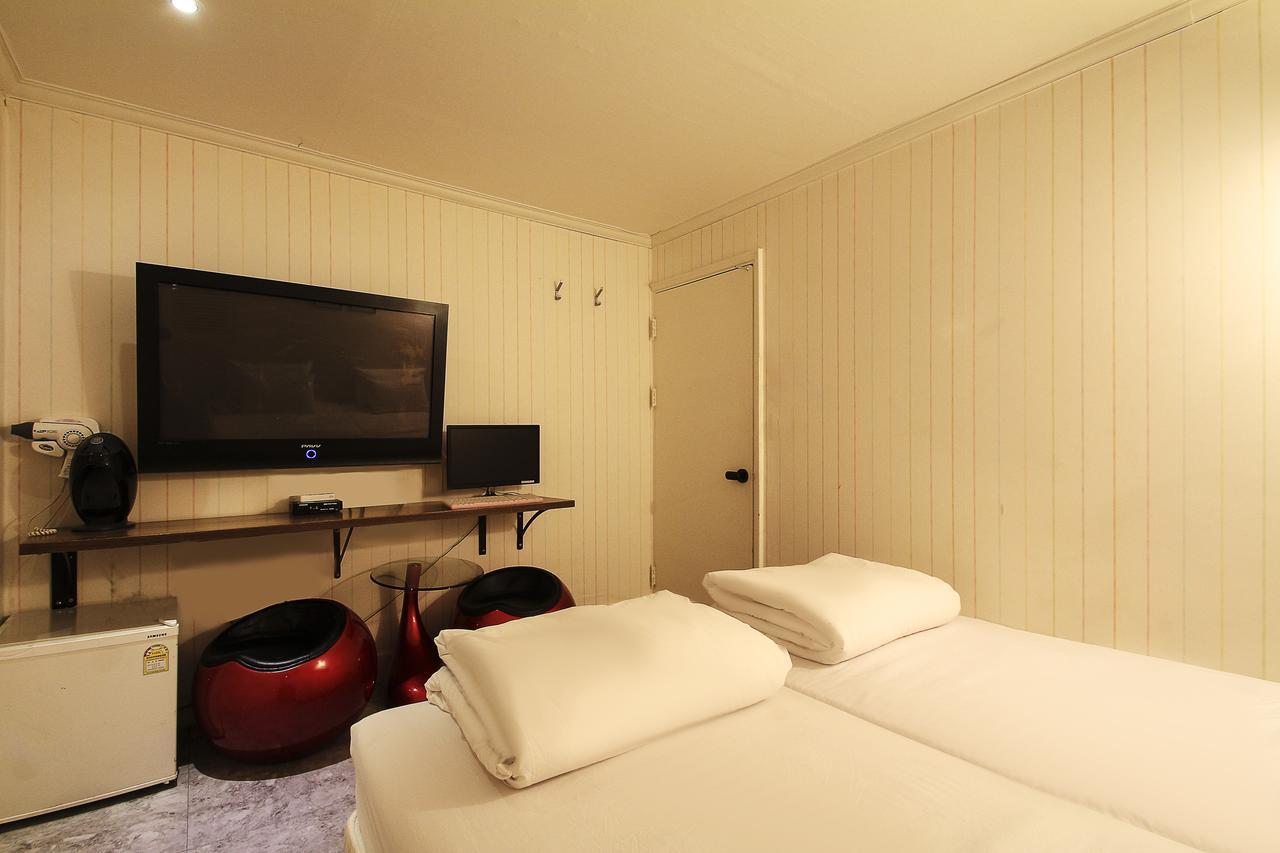 Hotel Goguma Shinchon Seul Zewnętrze zdjęcie