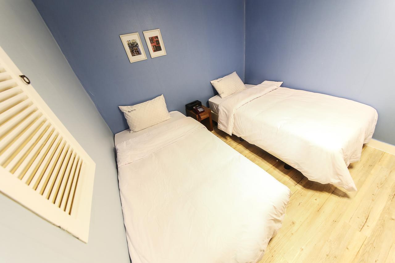 Hotel Goguma Shinchon Seul Zewnętrze zdjęcie