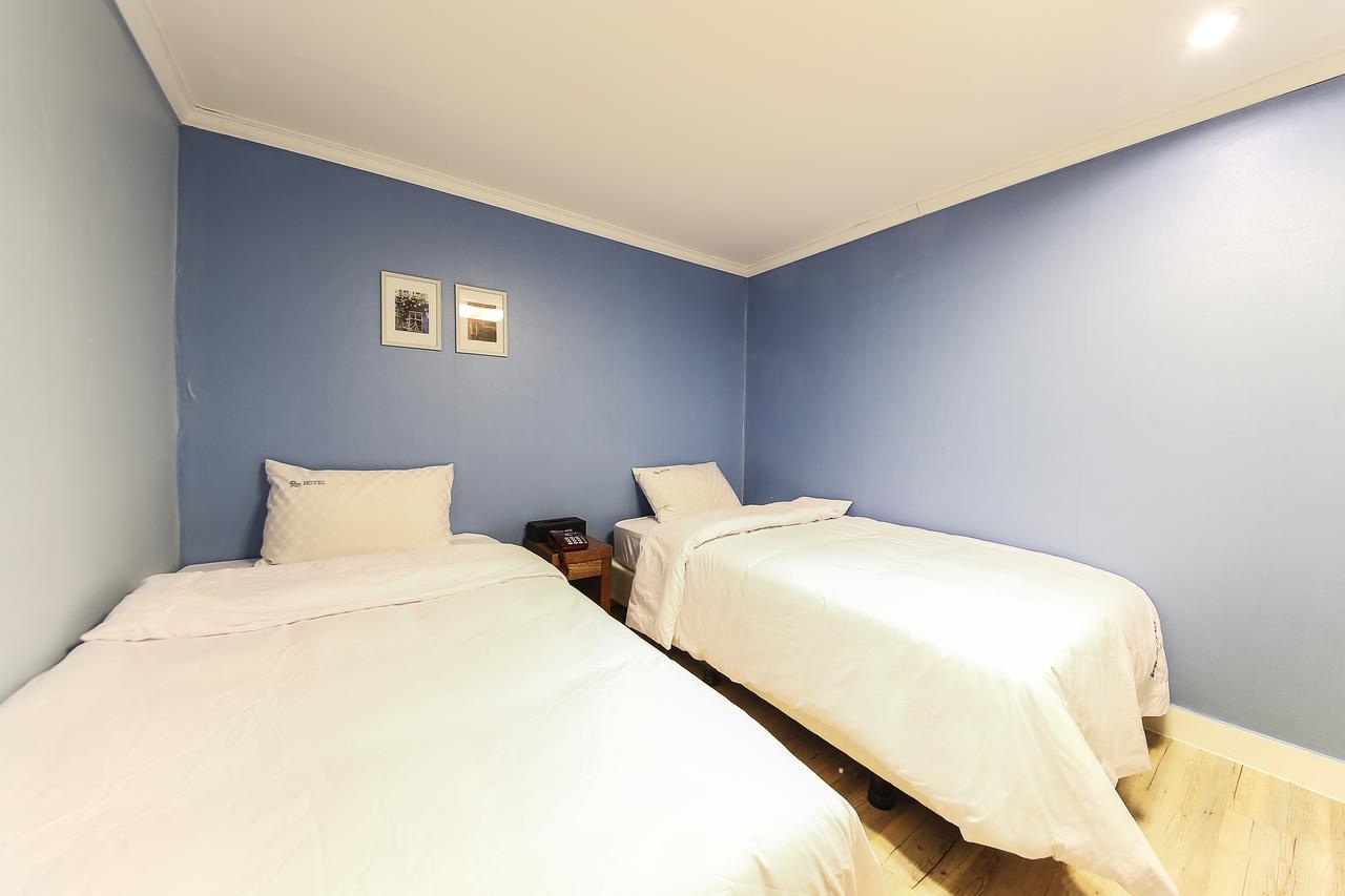 Hotel Goguma Shinchon Seul Zewnętrze zdjęcie
