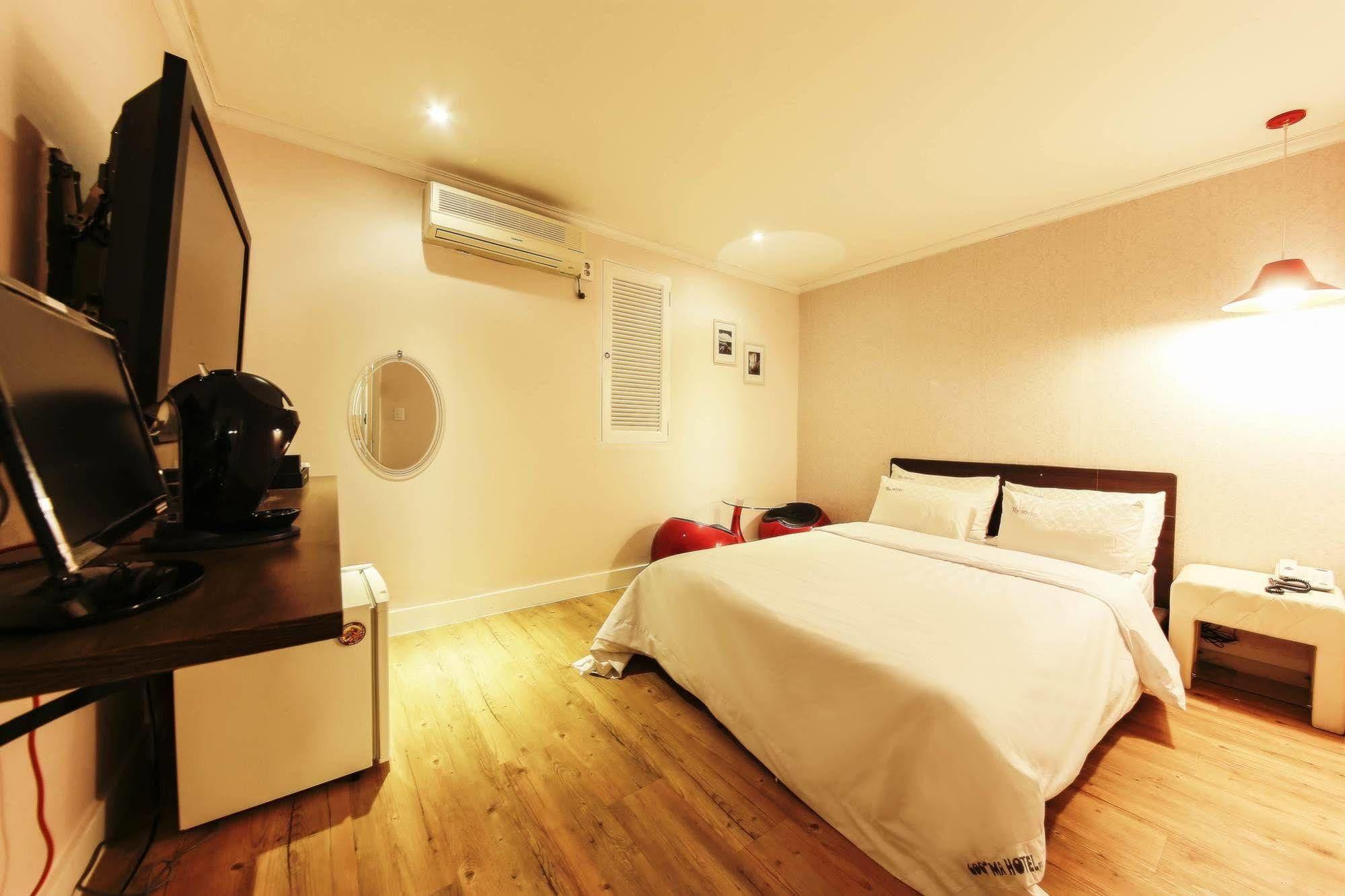 Hotel Goguma Shinchon Seul Zewnętrze zdjęcie